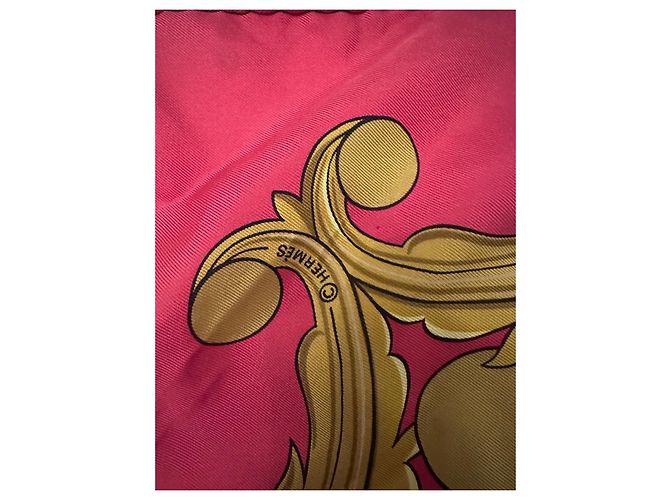 Foulard Hermès Solar Animals in seta rosso 90x90 Multicolore - vista 3