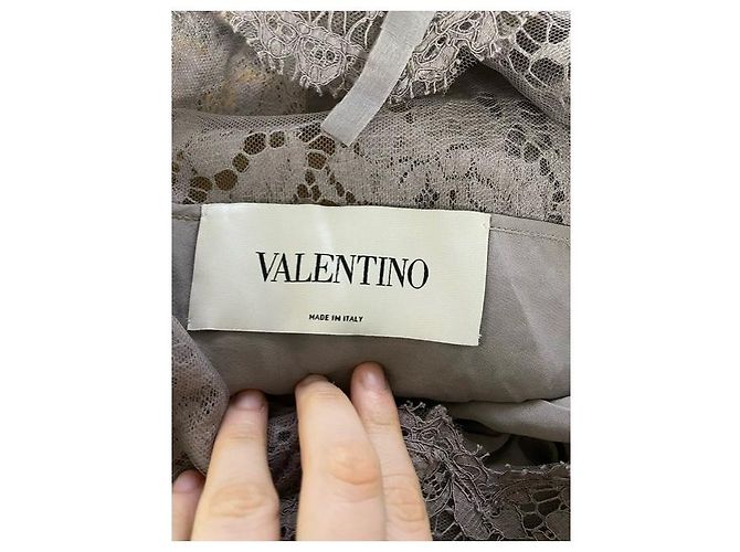 Red Valentino Abito in pizzo Valentino al ginocchio in cotone grigio - vista 6