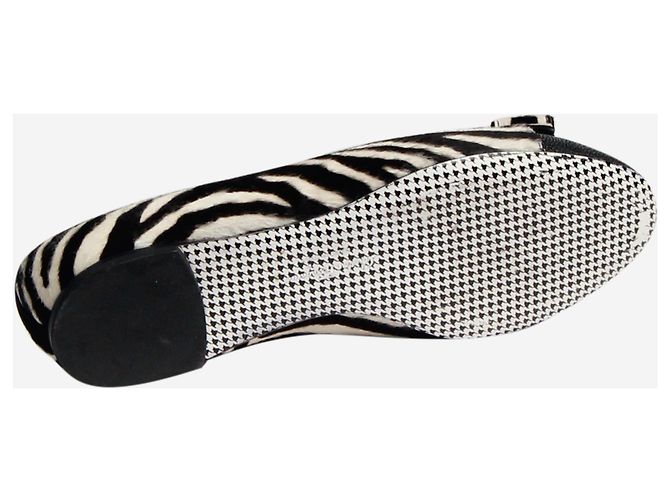 Salvatore Ferragamo Schwarze Zebra Carolina Pony-Haar Ballettschuhe - Größe EU 36 - Ansicht 5