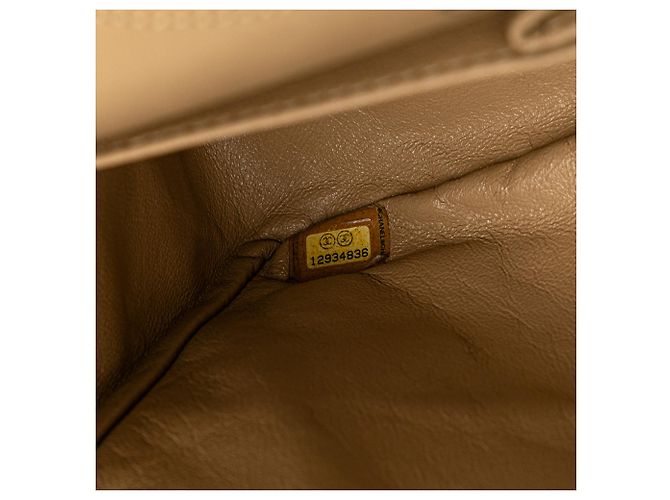 Chanel Gold Reissue 2.55 in pelle di vitello invecchiata Double Flap 227 D'oro - vista 6