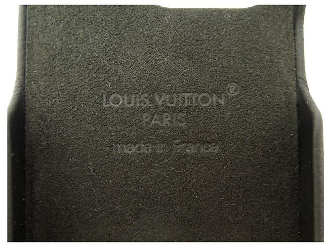 Pallas NINE LOUIS VUITTON IPHONE 15 PRO MONOGRAM CANVAS PHONE CASE - view 5