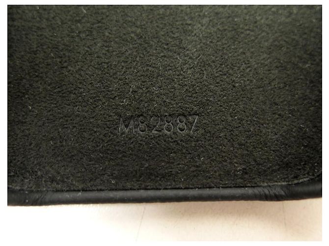Pallas NINE LOUIS VUITTON IPHONE 15 PRO MONOGRAM CANVAS PHONE CASE - view 7