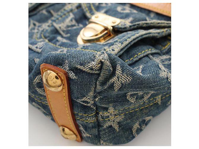 Sac à bandoulière Louis Vuitton Monogram Denim Baggy PM - vue 10