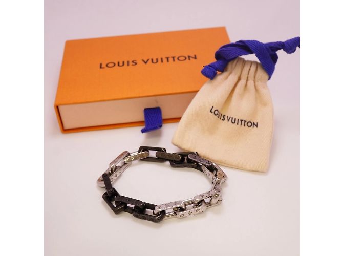 Louis Vuitton Monogram Chain Bracelet Black Silvery - view 8