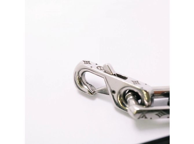 Louis Vuitton Monogram Chain Bracelet Black Silvery - view 9