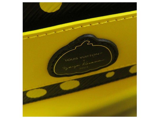 Borsa Epi Twist PM con pois dipinti Louis Vuitton Giallo - vista 13