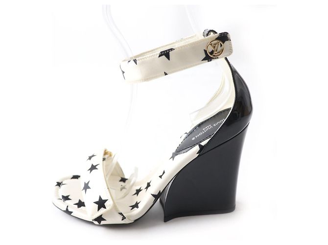 Louis Vuitton Satin-Ankle-Strap-Sandalen 37.5 - Ansicht 4