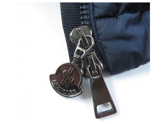 Cappotto in nylon imbottito Moncler FLAMMETTE blu navy per donne - vista 6