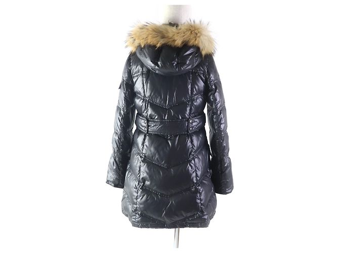 Casaco de nylon acolchoado Burberry com capuz de pele preto - vista 3
