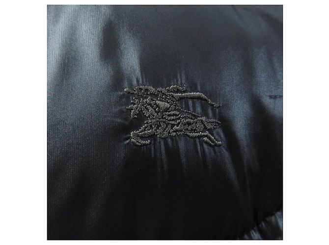Casaco de nylon acolchoado Burberry com capuz de pele preto - vista 7