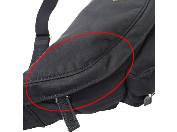 Schwarze Nylon Umhängetasche von Givenchy - Ansicht 10