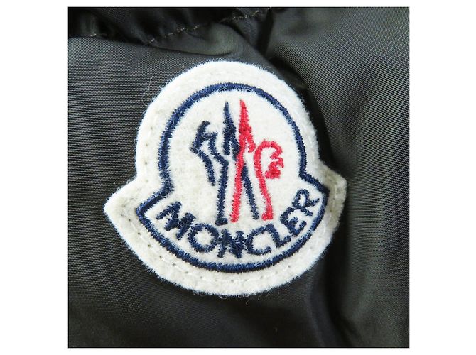 Abrigo con capucha de nylon Moncler Taleve Caqui - vista 6