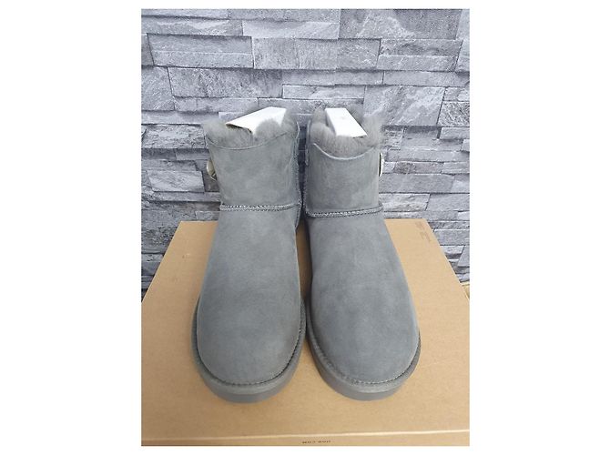 Botines Ugg Bailey Button Bling Gris Piel de Ciervo - vista 5