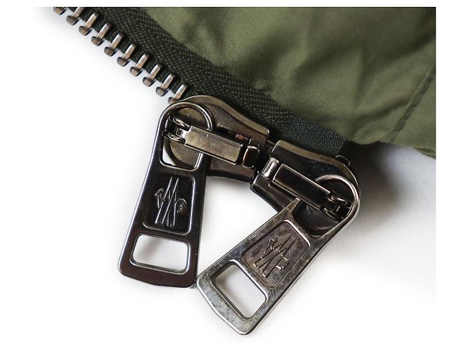 Moncler AVEILLAN Daunenjacke Khaki - Ansicht 7