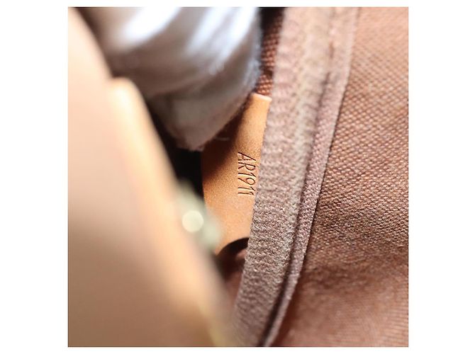 LOUIS VUITTON Monogram Gibeciere MM Borsa a Spalla M42247 LV Auth 89955 Monogramma - vista 12