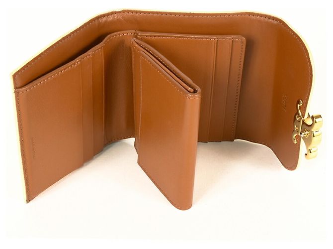 Céline Cartera Pequeña con Solapa Celine Triomphe Castaño Crudo - vista 4