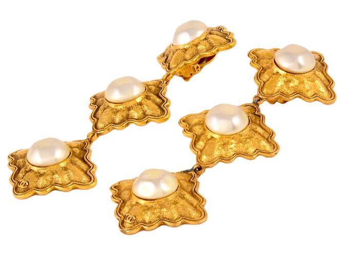Orecchini a clip dorati Chanel con perle artificiali D'oro - vista 2