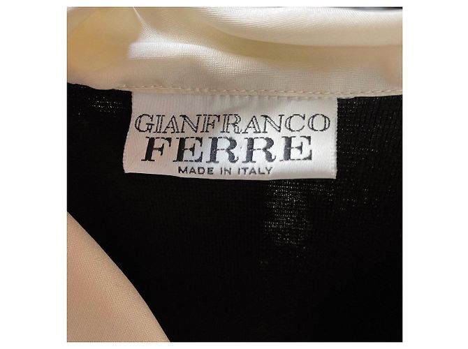 Ivory- und schwarze Wollbluse Gianfranco Ferré Roh Sand - Ansicht 6