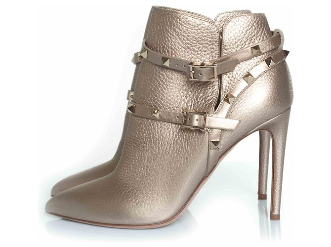 Stivaletti in pelle Rockstud di Valentino Garavani Metallico Bronzo - vista 2