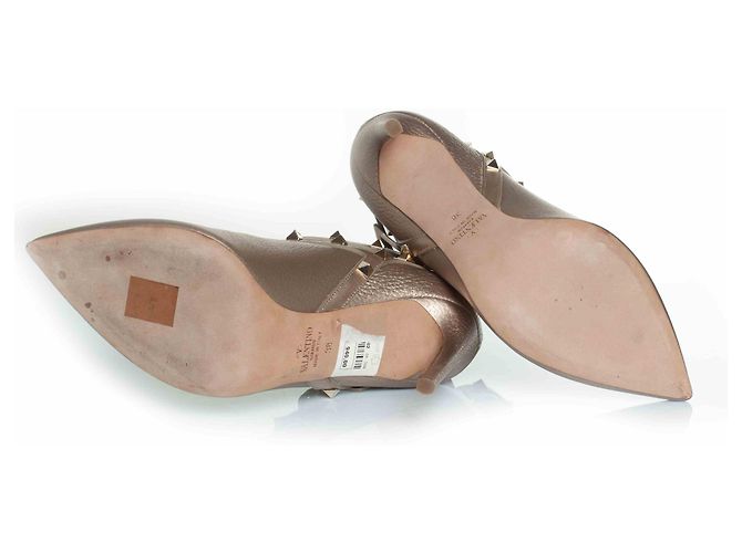 Stivaletti in pelle Rockstud di Valentino Garavani Metallico Bronzo - vista 6