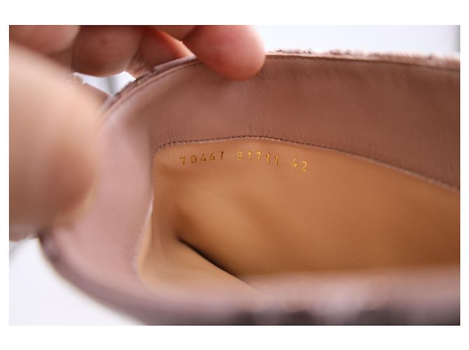 Stivaletti ricamati Gianvito Rossi in velluto rosa - vista 24