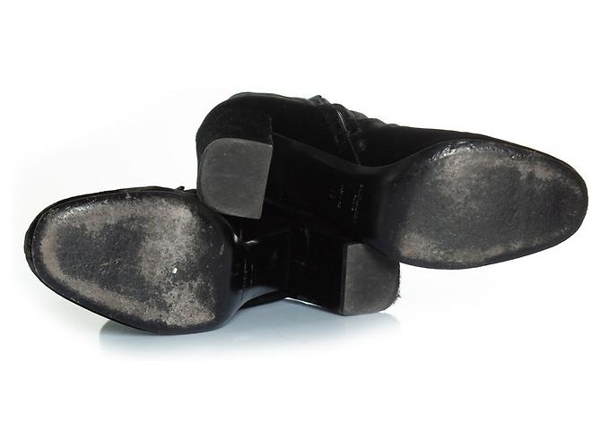 Schwarze Samt-Ankle Boots von Saint Laurent - Ansicht 7