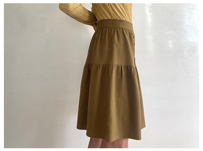 Autre Marque Falda de crepé de lana kaki con puente Caqui - vista 18