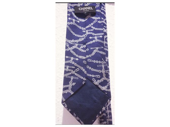 3 cravates chanel vintage Blanc Multicolore Jaune Bleu Marine - vue 6