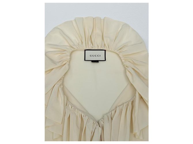 Camisa Gucci de seda beige con cuello de volantes - vista 3