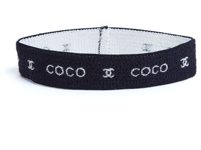 Set Chanel 2000s Ensemble Bandeau Bracciale Coco Fascia Polso Blu Navy - vista 2