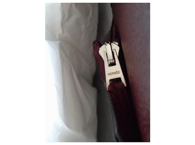 Borsa a tracolla Hermès Jypsiere in pelle bordeaux Bordò - vista 16