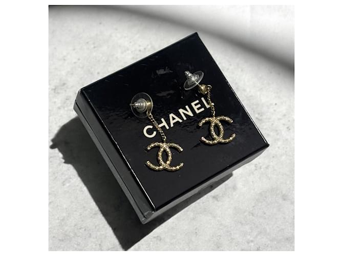 Orecchini Crystal CC di CHANEL Gold hardware - vista 2
