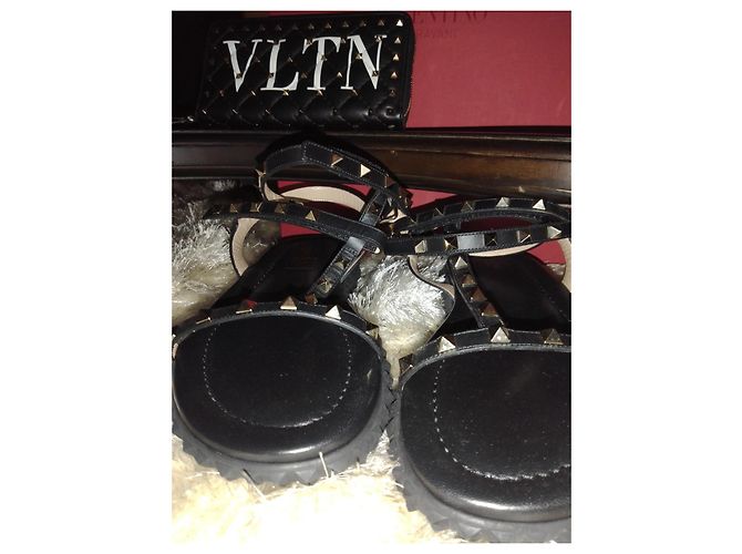 Autre Marque Sandali Valentino Rockstud in pelle nera Nero - vista 6