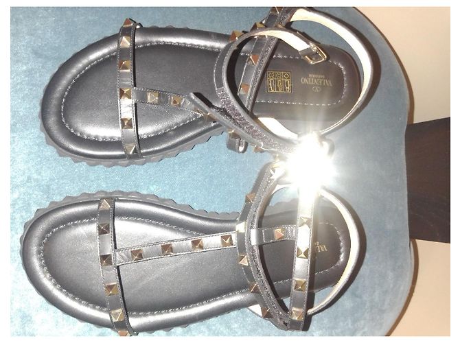 Autre Marque Sandali Valentino Rockstud in pelle nera Nero - vista 7