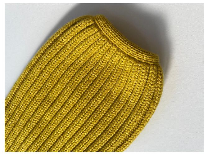 Suéter de cachemira Yves Saint Laurent amarillo - vista 3