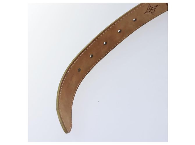LOUIS VUITTON Cintura in Pelle Mahina Monogramma Oro M9614W LV Auth bs17576 D'oro - vista 17