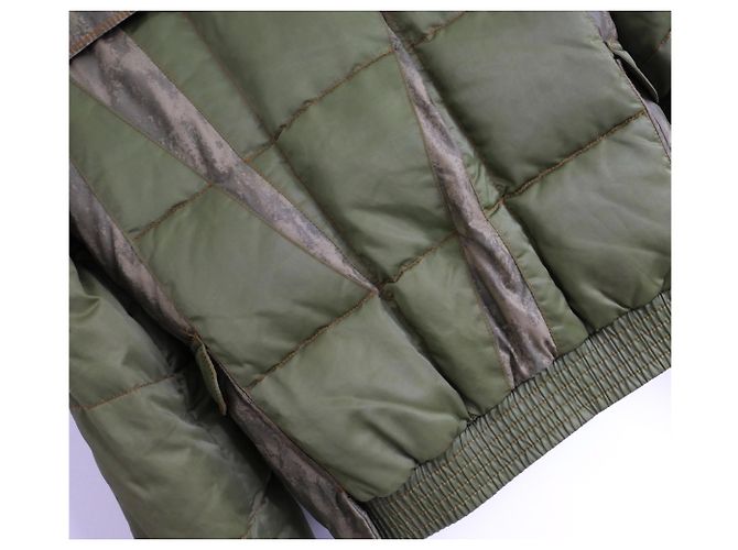 Dior x John Galliano Herbst 2006 Camouflage Pufferjacke Grün - Ansicht 21