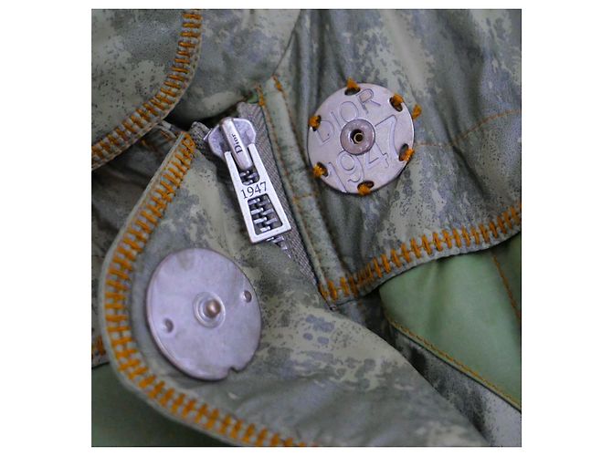 Dior x John Galliano Herbst 2006 Camouflage Pufferjacke Grün - Ansicht 7