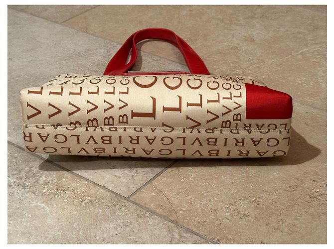 Borsa Bulgari in seta beige - vista 5