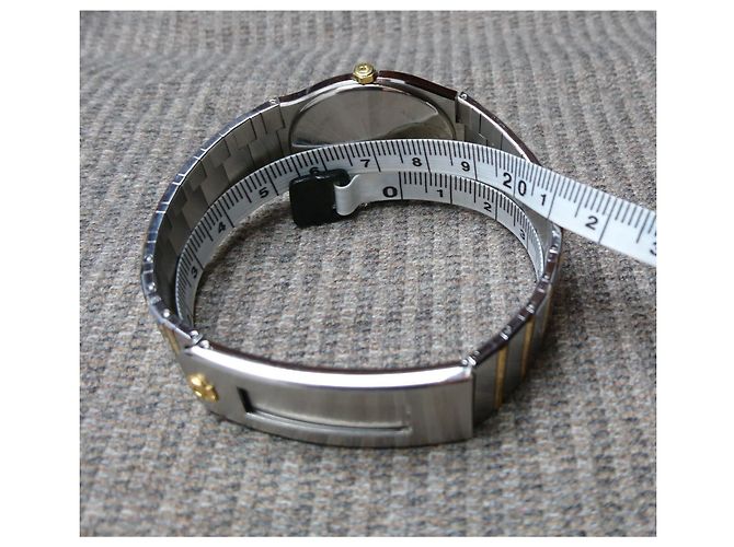 Etienne Aigner Quarz Uhr Ref 463 221 Silber Golden - Ansicht 11
