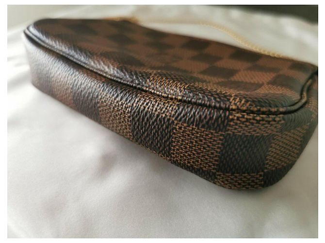 LOUIS VUITTON Mini Pochette Accessori Ebano Marrone chiaro Marrone scuro - vista 8