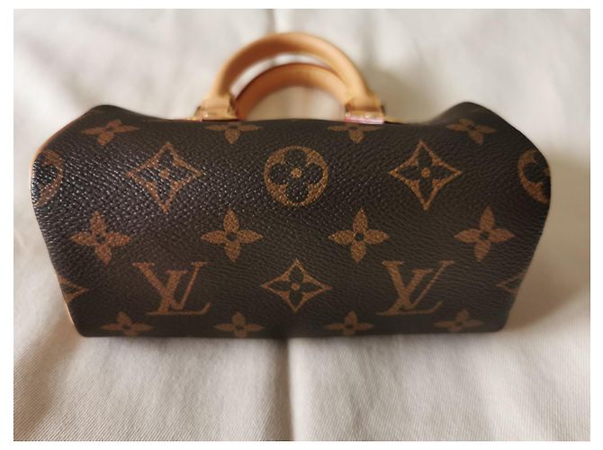 nuovo Speedy Nano di Louis Vuitton Marrone - vista 13