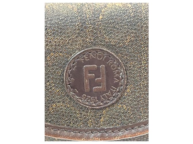 Fendi Mini Handtasche aus Leder hellbraun - Ansicht 7