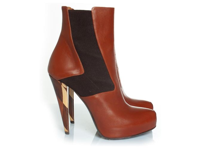Fendi hidden platform boots in cognac leather - view 4