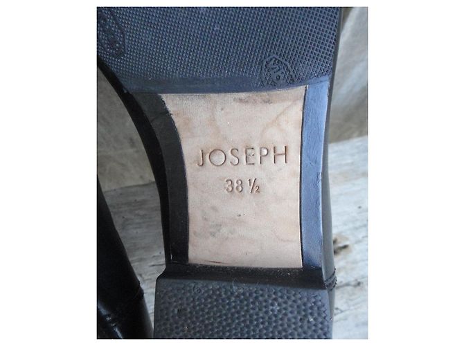 Stivaletti Chelsea Joseph in pelle nera Nero - vista 6