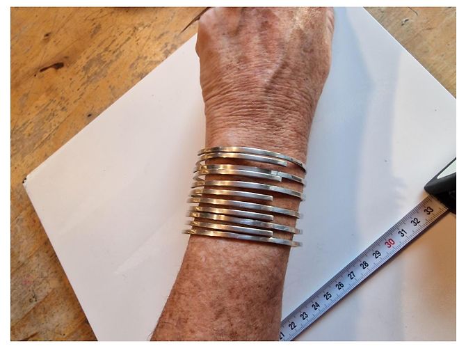 Bracciale rigido con cerniera Gucci in argento - vista 2