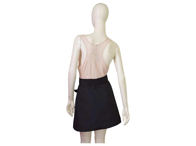 Falda corta Burberry negra de poliéster con cinturón Negro - vista 2