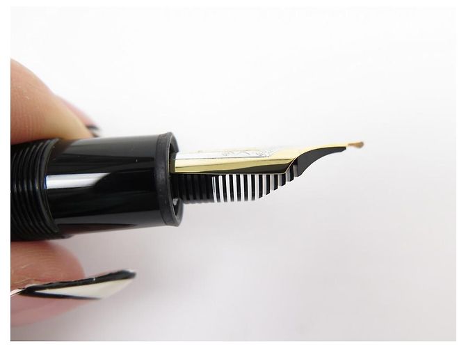 NEUER MONTBLANC MEISTERSTÜCK 149 GOLD MB132112 PISTON-FÜLLER Schwarz - Ansicht 4