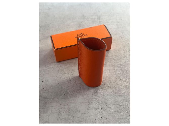 Lippenstiftetui aus orangefarbenem Mysore-Leder Hermès - Ansicht 2