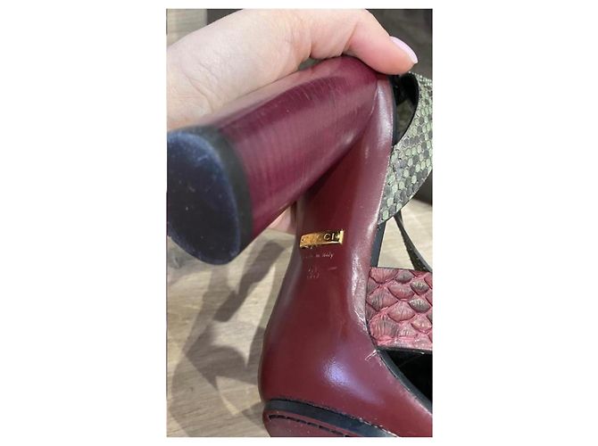 Marmont Sandali in pelle di serpente Gucci Rosso - vista 7